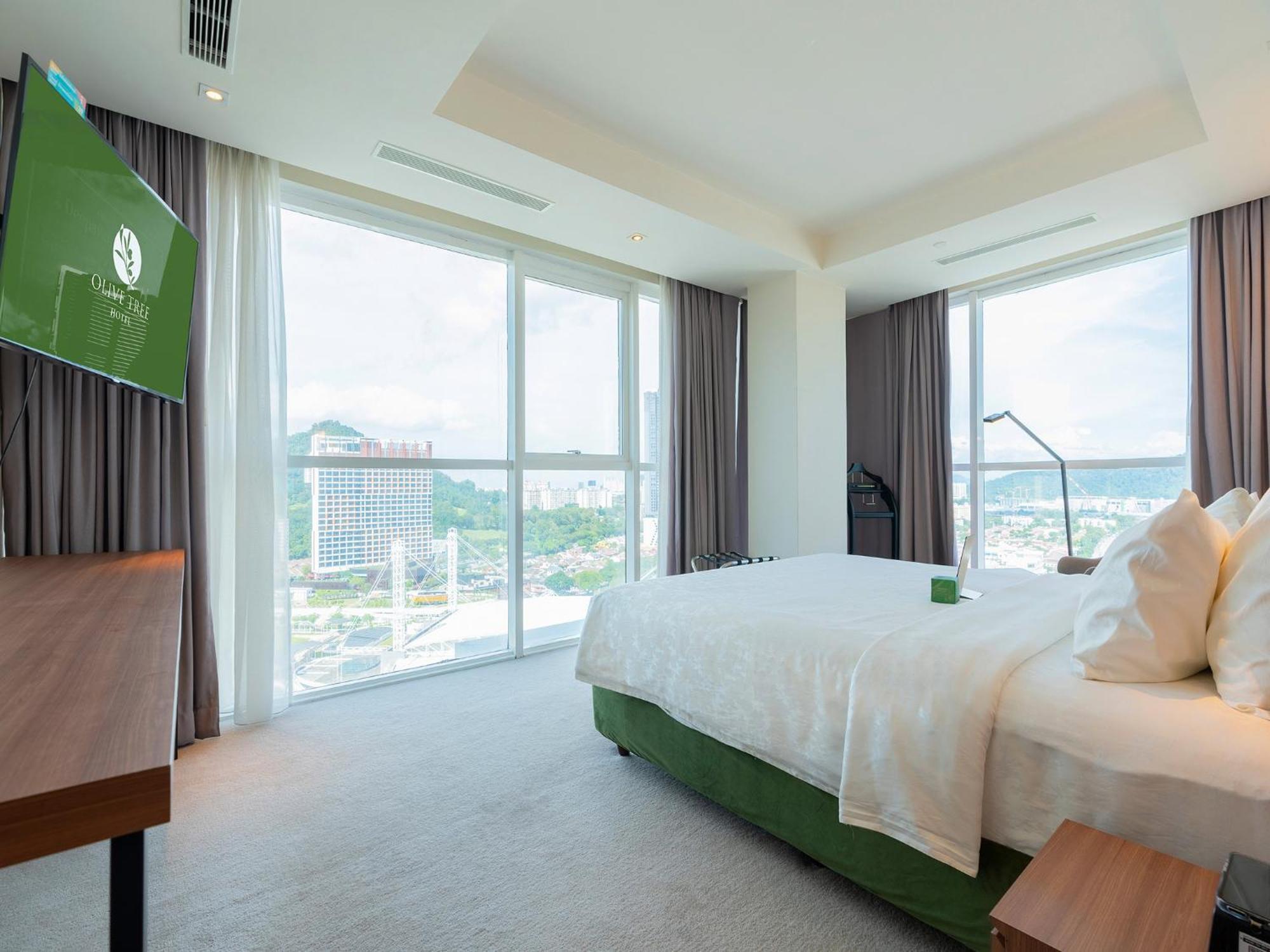 Olive Tree Hotel Penang Bayan Lepas Buitenkant foto